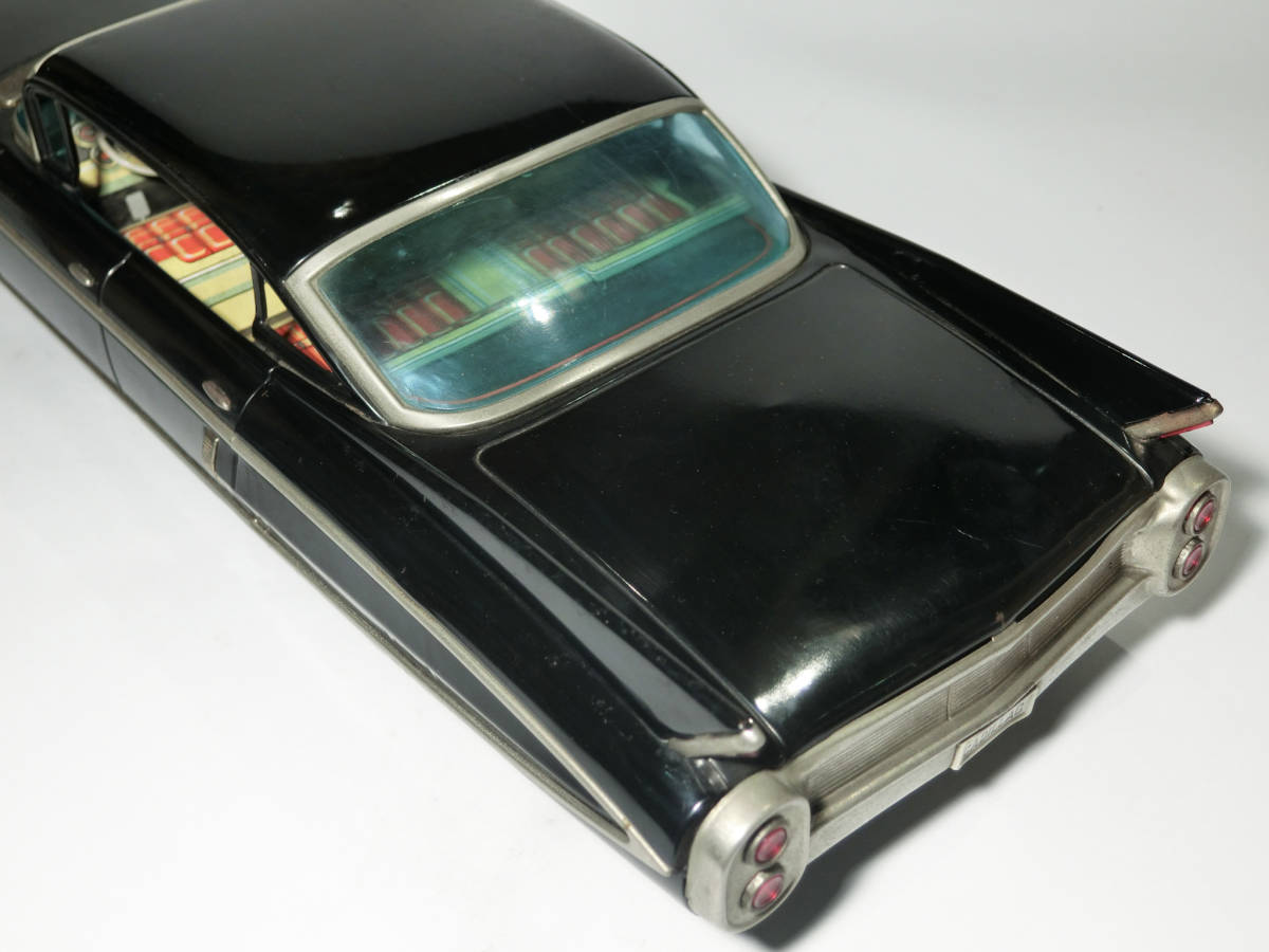 米澤製大型ブリキ自動車玩具『Cadillac キャデラック(黒)』1960年代