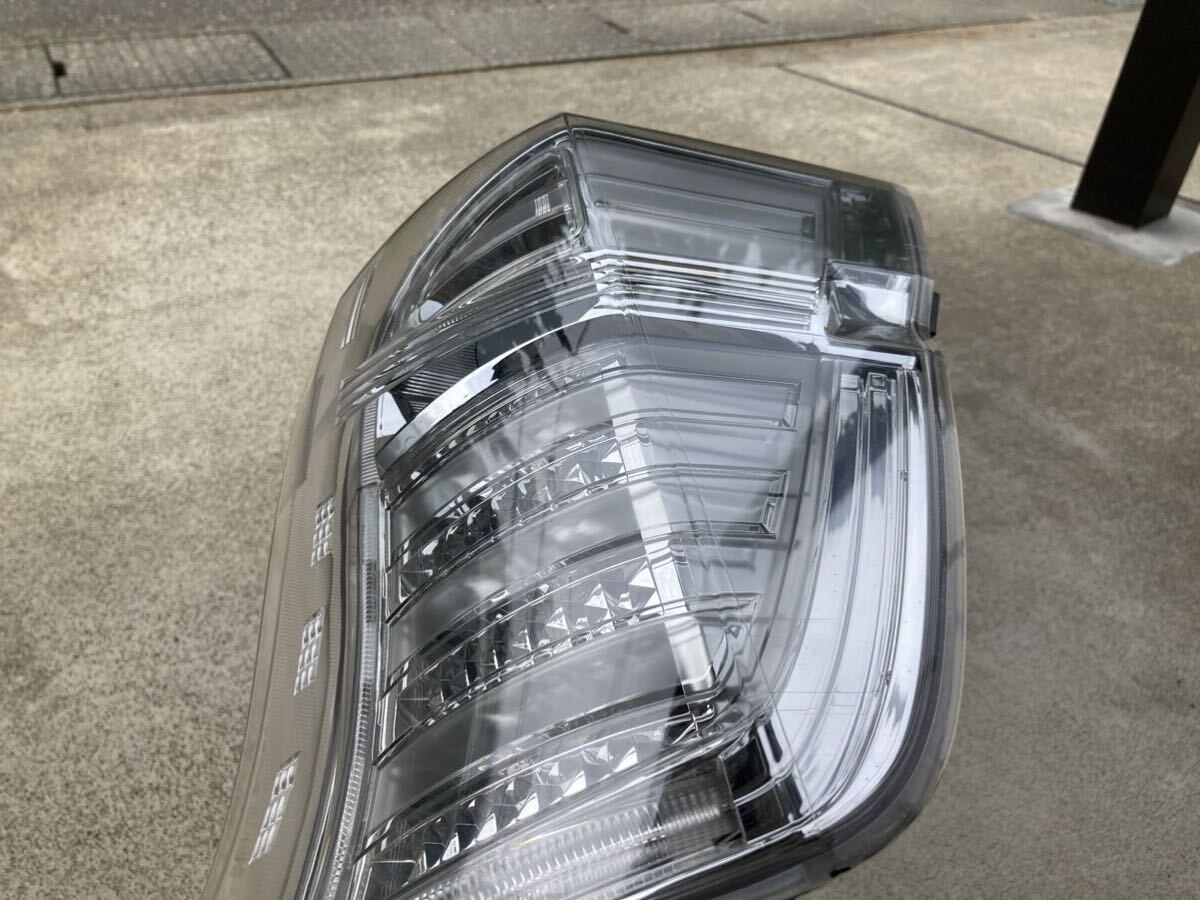 ステップワゴン スパーダ RK5 RK6 後期 純正 右 テールランプ ライト 【 STANLEY W0587 】_4