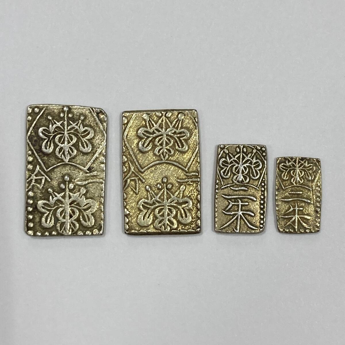 2479 二朱金 4点 ☆総重量約8.4g 日本古銭 貿易銀 金貨 銀貨 二分金