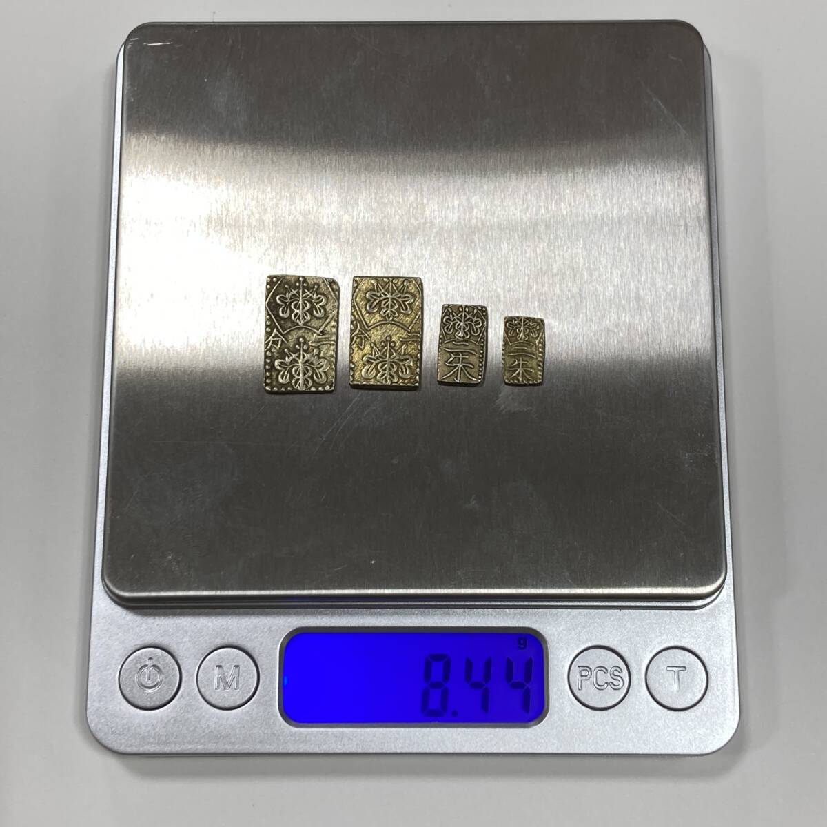 2479 二朱金 4点 ☆総重量約8.4g 日本古銭 貿易銀 金貨 銀貨 二分金