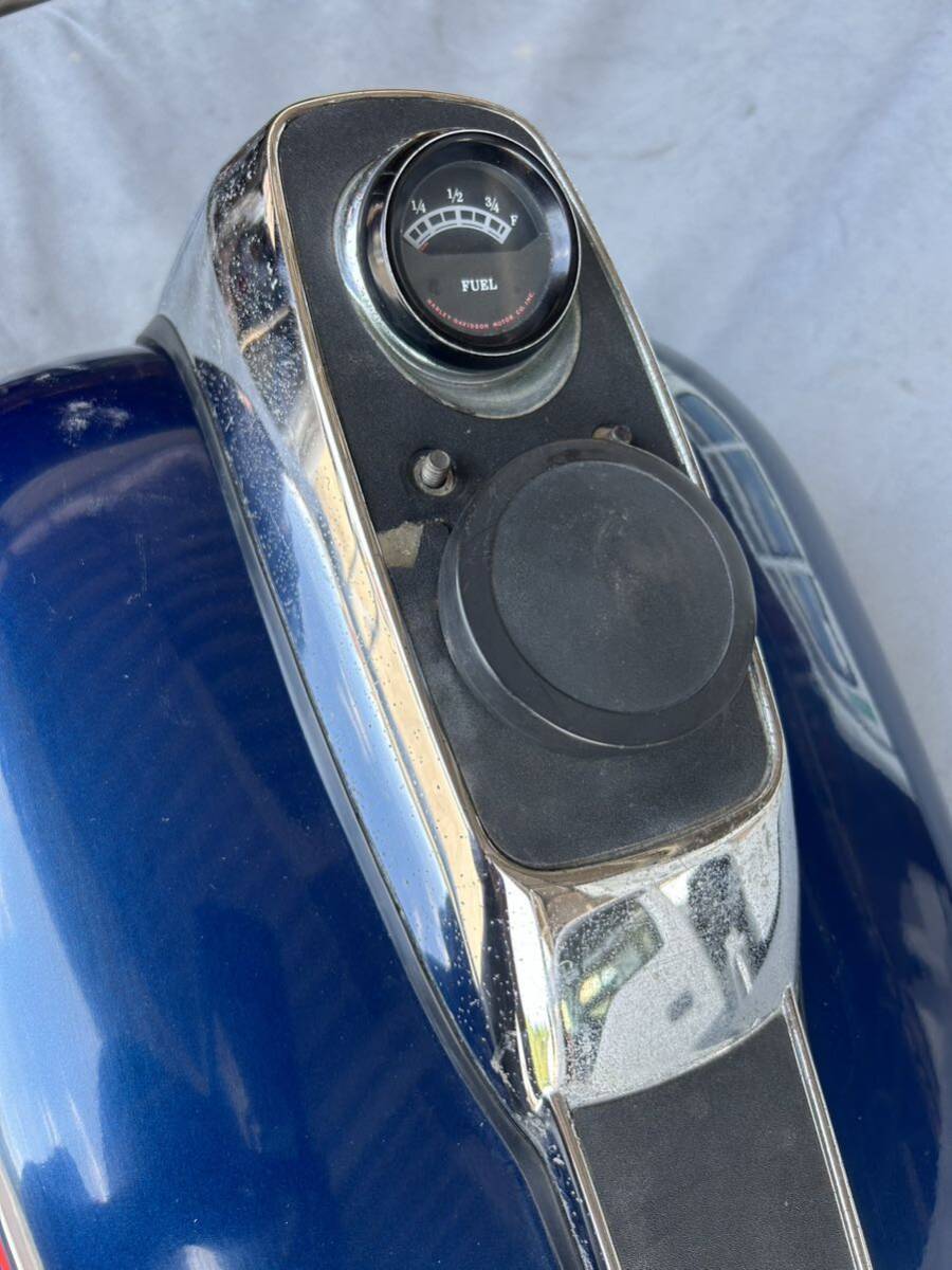 ハーレー　92年　FXR タンク　一式　希少　ビンテージ　オリジナル　純正_3