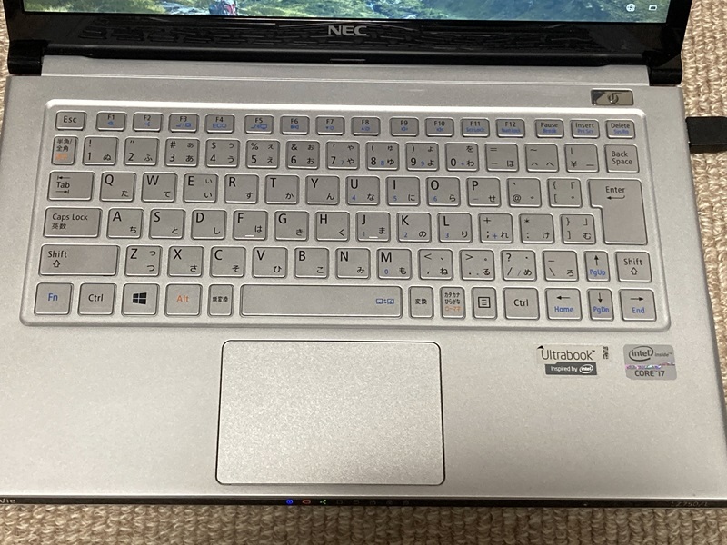 ★ [ 中古 ] NEC Lavie LZ750/L 13.3インチ_2
