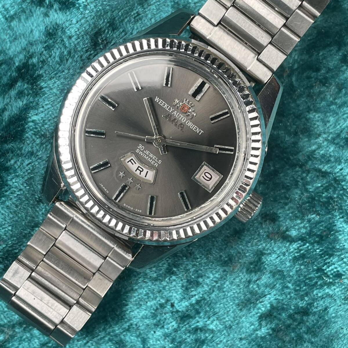 ビンテージ WEEKLY AUTO ORIENT AAA 30石 SWIMMER フルーテッドベゼル