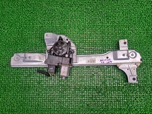 ☆　 プジョー 208　A95F01　純正 フロント右　ドアレギュレーターモーター　レギュレー