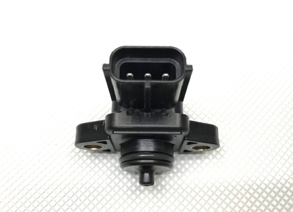 スズキ 純正 MAPセンサー バキュームセンサー 72F2 / E1T26571A MC21S MC22S MH21S ワゴンR HN22S ...