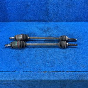 [AK-0022934][B1] H13 スバル インプレッサ WRX 丸目 GDA NB　『　ドライブシャフト 左右