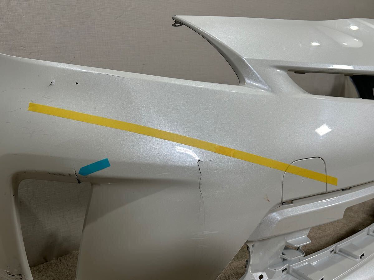 ZVW30 後期 プリウス 純正 フロントバンパー (070 ホワイトパール
