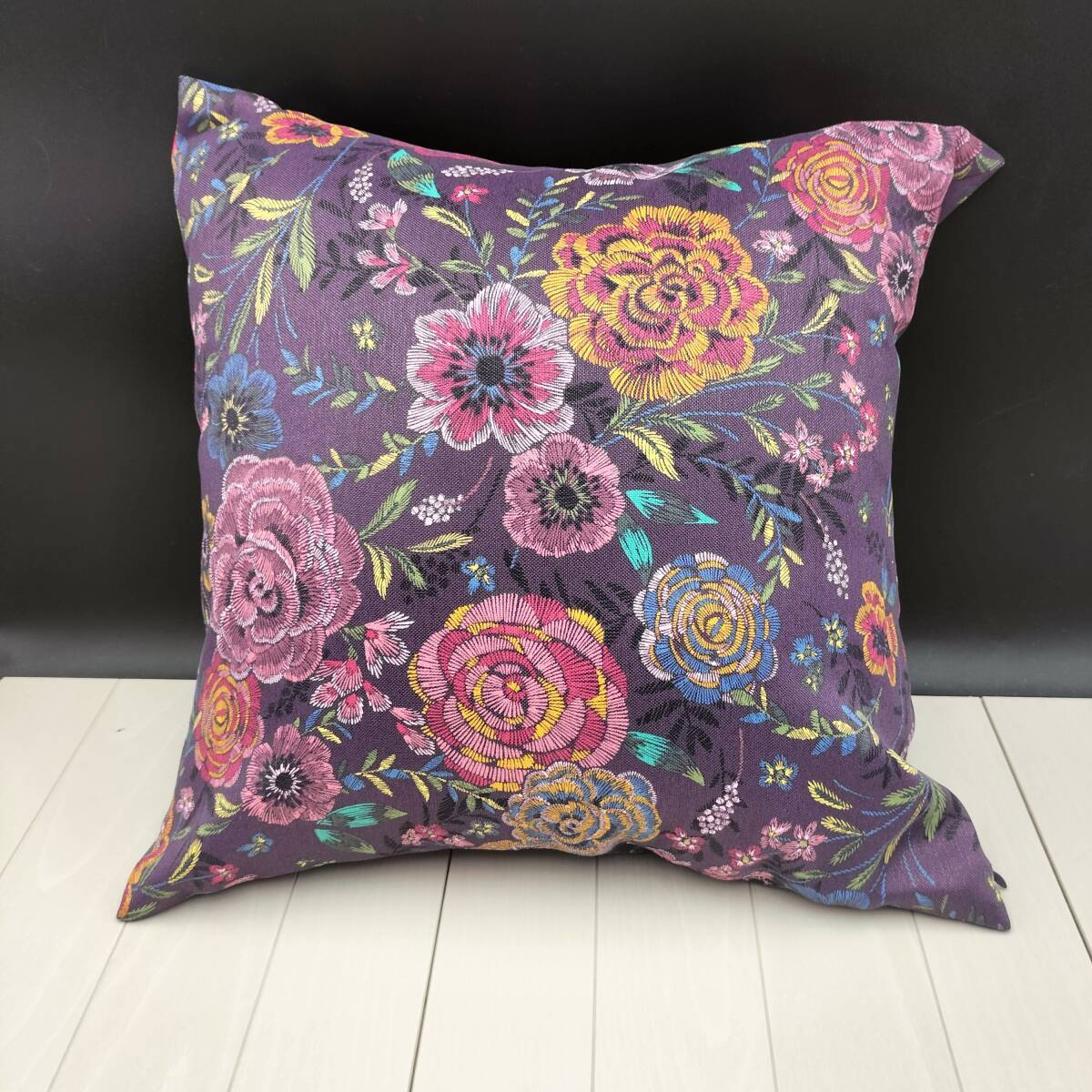 (J-2411CU1)◆東リ◆クッション◆44cm×44cm◆ピンク◆ポリエステル100%◆インテリア雑貨◆_1