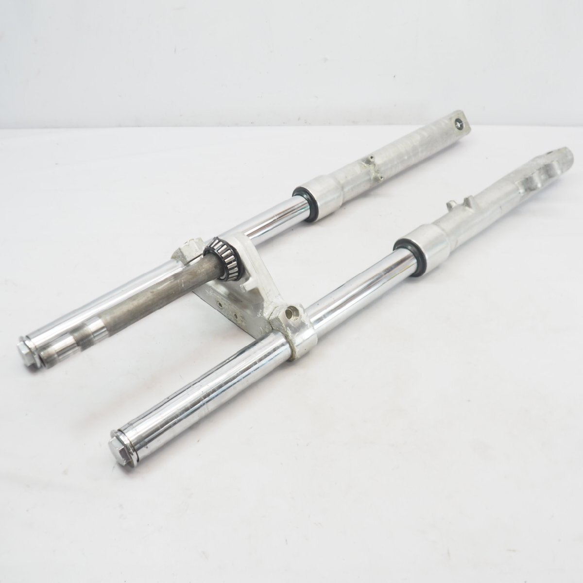 サベージ400 フロントフォーク ステム フォーク savage φ38mm 三又 ステアリング fork 650 | ウェビックガレージセール 中古バイクパーツ販売専門店アイラブモーターサベージ400(87 ☆トリプルツリーのススメ☆ サベージ400☆NK41B☆ステアリング サベージのフロントフォークを長くする！