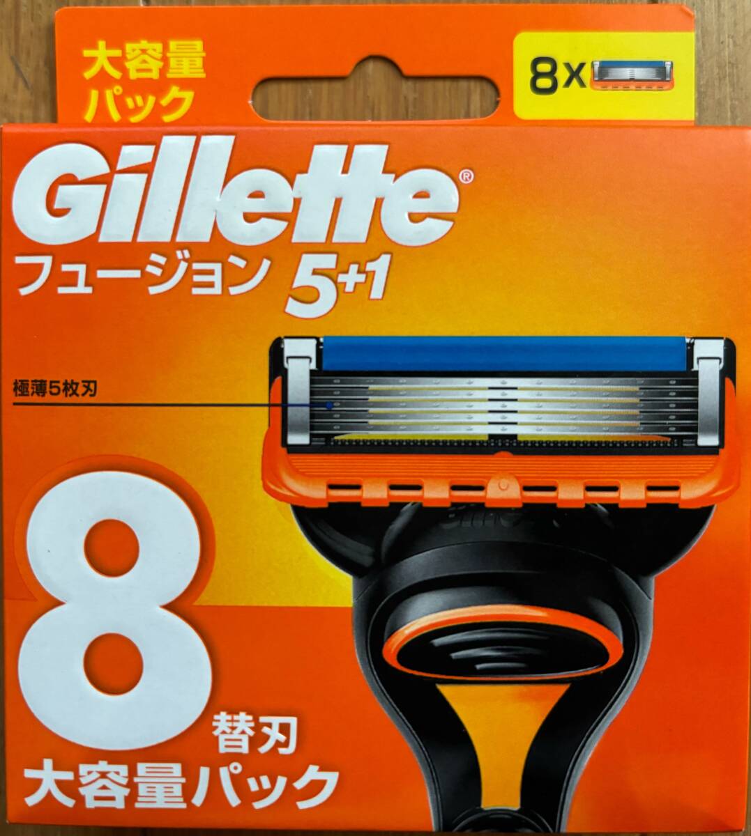 【新品】Gillette Fusion 5+1 替刃８コ入　即決あり_1