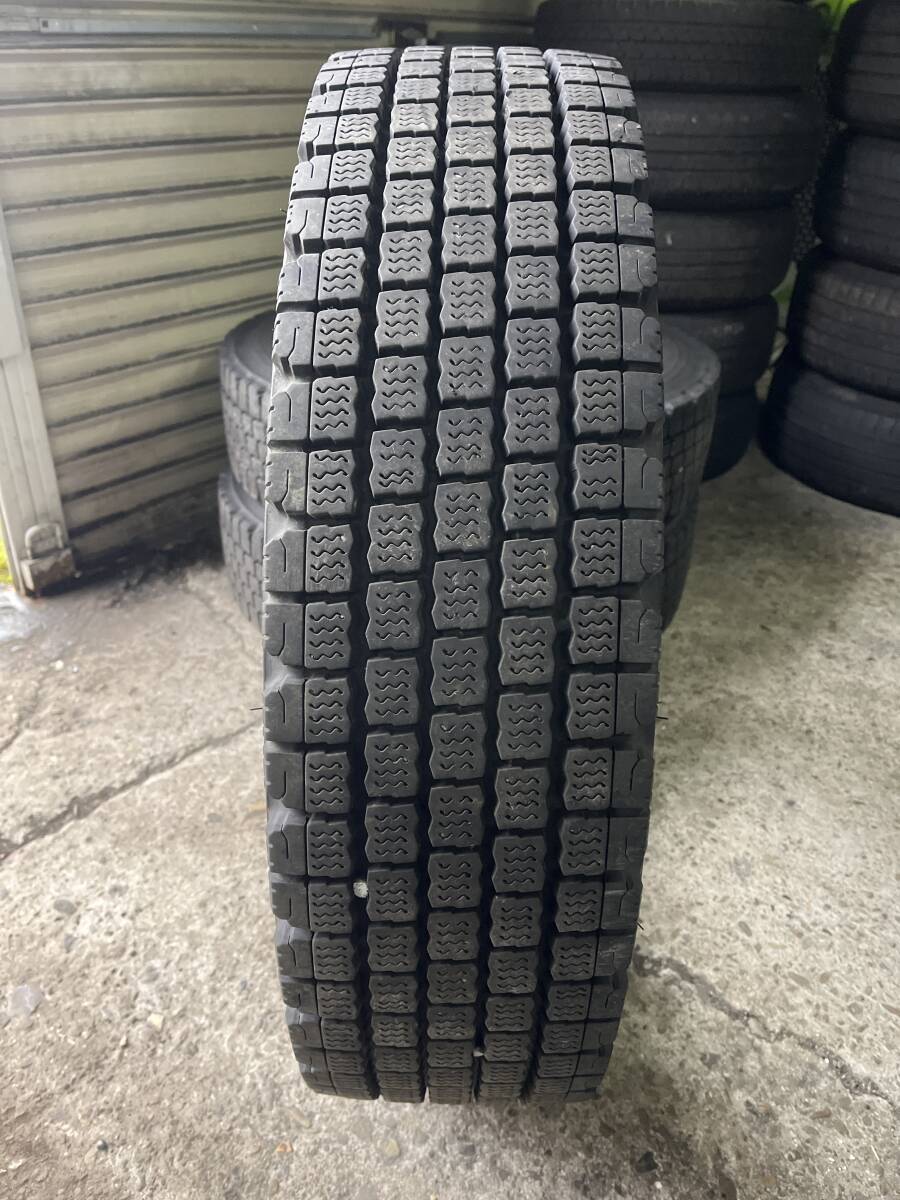 ブリヂストン W910 225/80R17.5 123/122L バリ溝スタッドレス 残10mm 2018年 1本のみ レンジャー ファイター UD フォワード_1