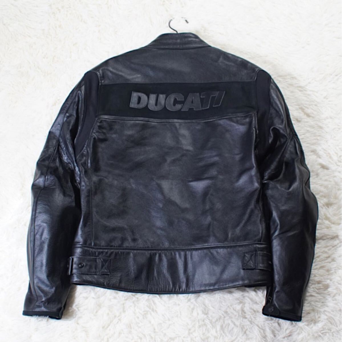 DUCATI DAINESE シングルライダースジャケット ブラック XL相当 即決 希少 大きいサイズ《DUCATI by DAINESE》バイクジャケット(54) 黒