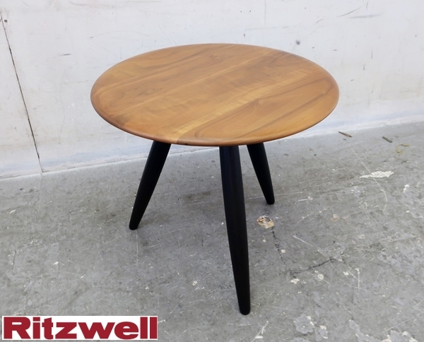 売り価格 P419 展示品 Ritzwell リッツウェル MO TABLE ウォールナット 無垢材 オイルフィニッシュ サイドテーブル 16 7万円 公式通販