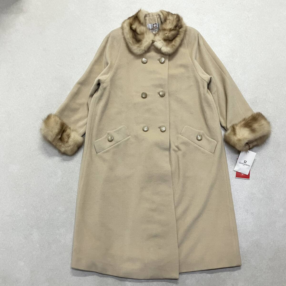 ● 【タグ付き】GHERARDINI ゲラルディーニ ロングコート PIACENZA 襟ファー アンゴラ イタリア製 ベージュ系 サイズ38 レディース 1.72kg