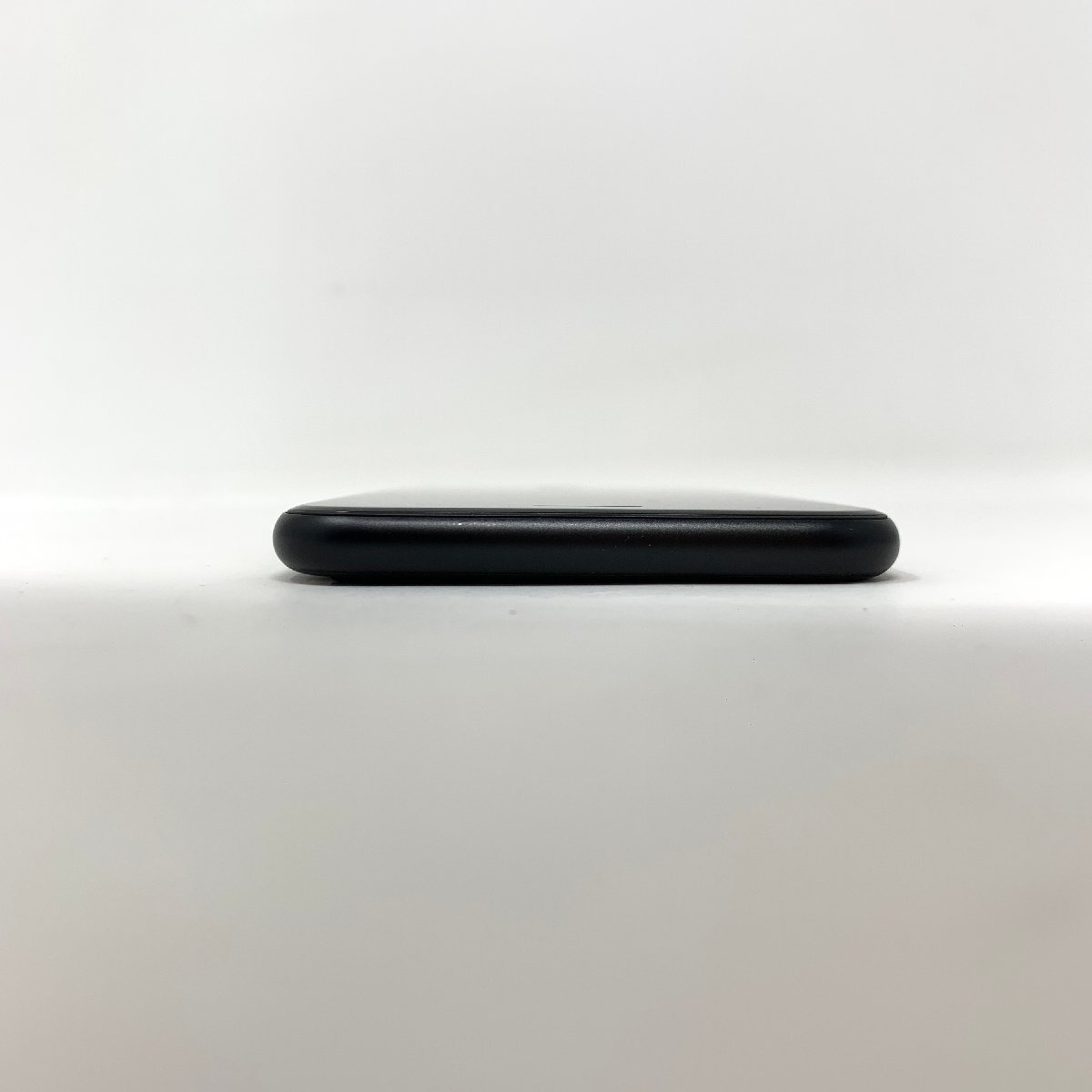 ◇動作品◇iPhone SE 第2世代/64GB/ブラック/86％/45155 iPhone SE