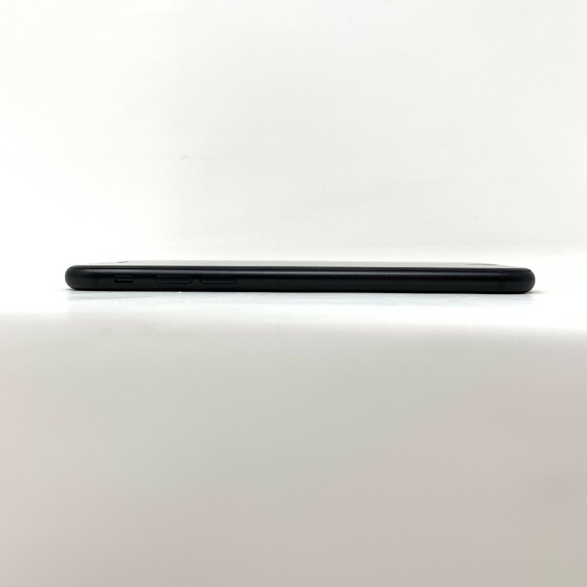 ◇動作品◇iPhone SE 第2世代/64GB/ブラック/86％/45155 iPhone SE