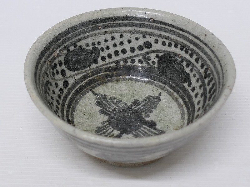 工芸品 宋胡録 スンコロク 青磁茶碗