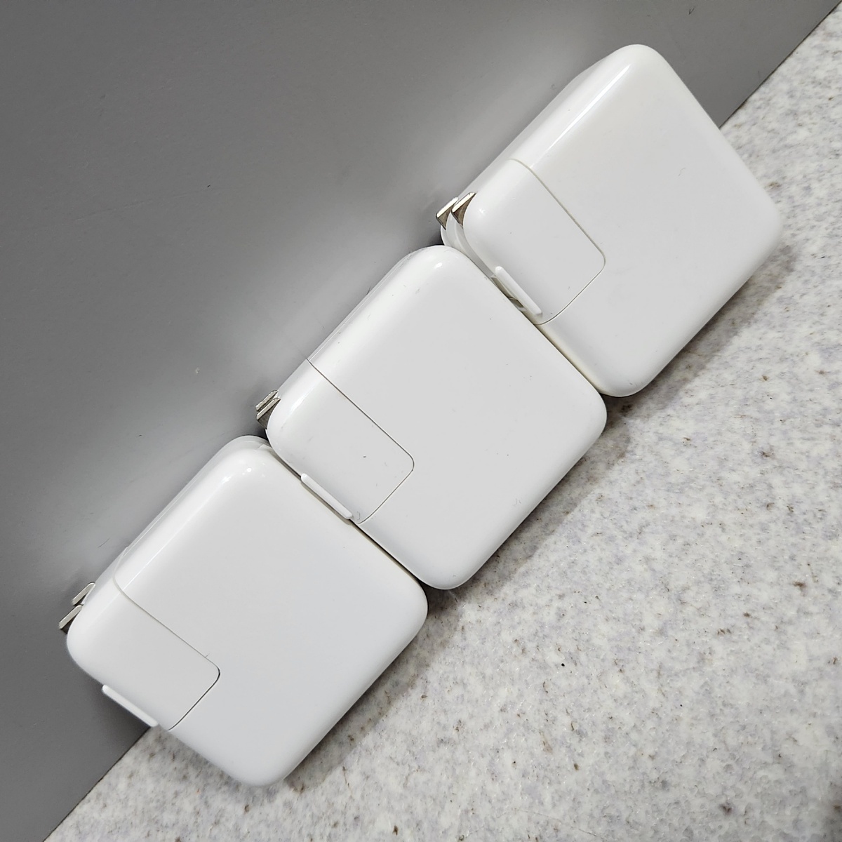 アップル純正Apple 87W USB-C電源アダプタ MNF82J/A 純正品