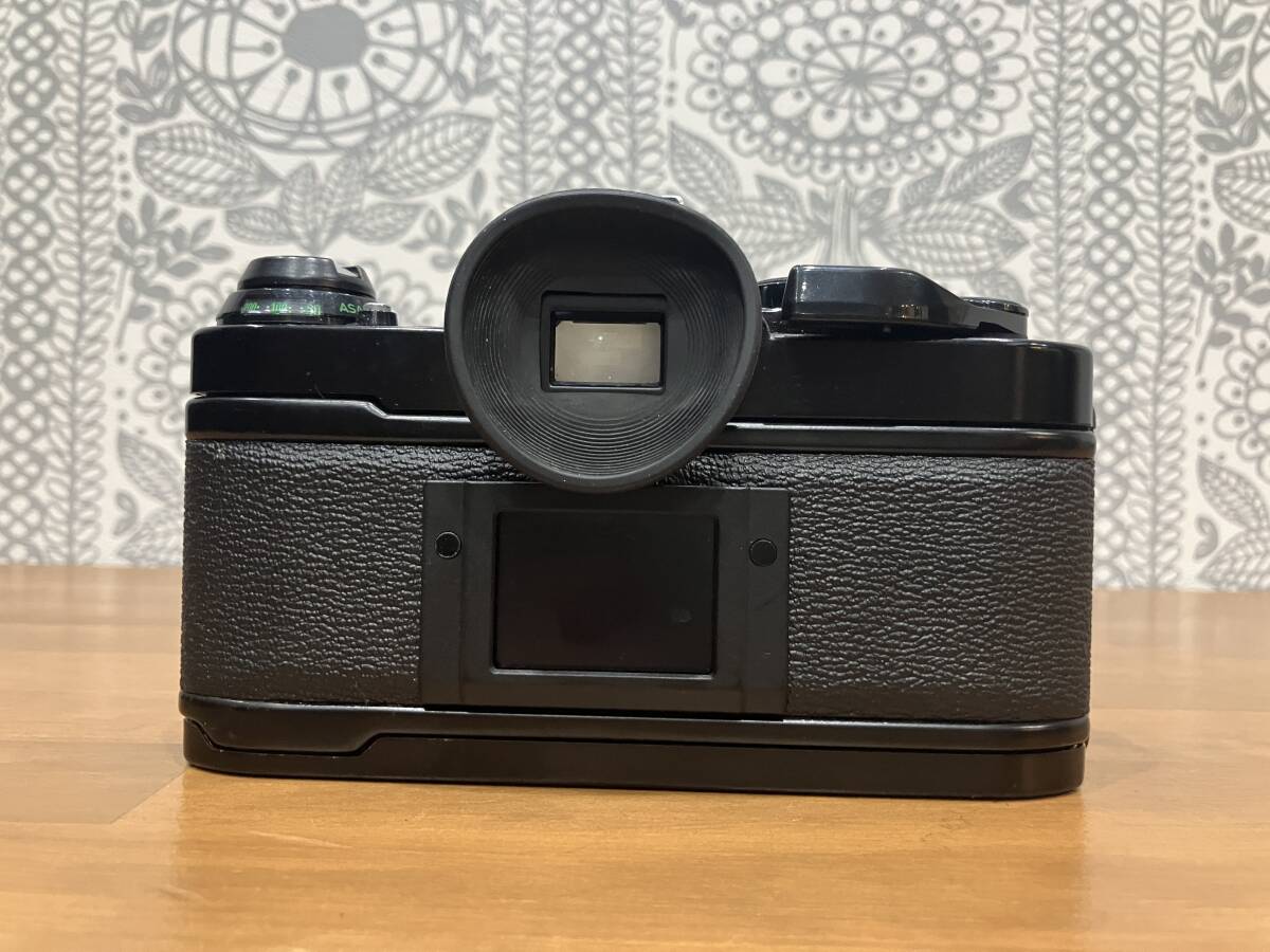定番人気，本物保証 Canon AE-1 PROGRAM 一眼レフカメラ フィルム