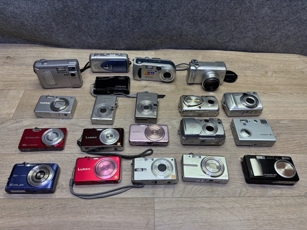 FinePix 富士フイルム FUJIFILM - Digital Z20fd Camera 価格.com 価格