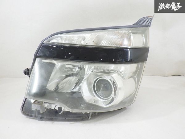 トヨタ 純正 ZRR70W ZRR75W 70系 ヴォクシー 後期 HID ヘッドランプ