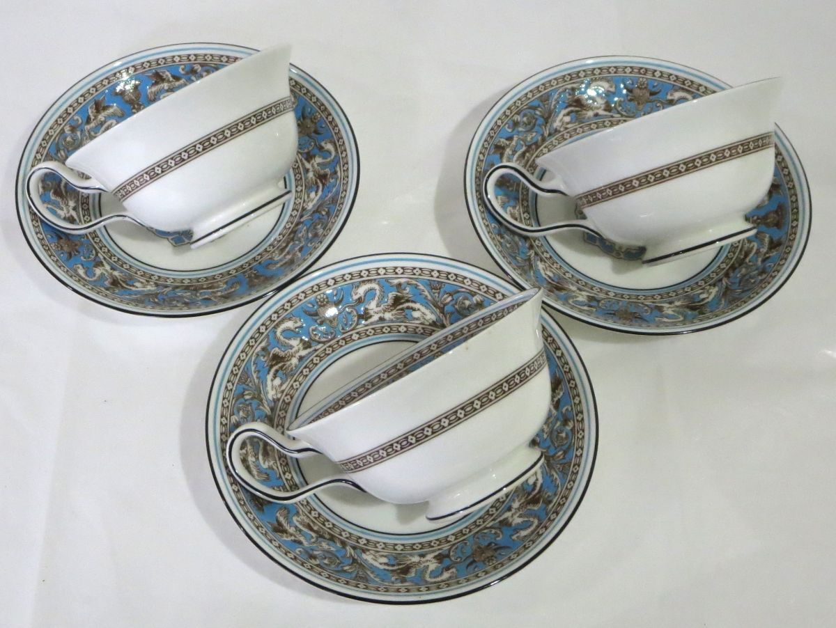 1000円スタート 食器 計23点 WEDGWOOD ウェッジウッド フロレンティーン ターコイズ カップ&ソーサー/プレート/ティーポット 他 □H60041 1000円スタート WEDGWOOD 食器 他 カップ&amp;ソーサー&frasl;プレート&frasl;ティーポット イエロー