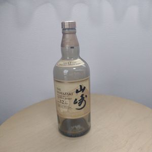 サントリー 山崎 12年 空瓶の値段と価格推移は？｜5件の売買データから