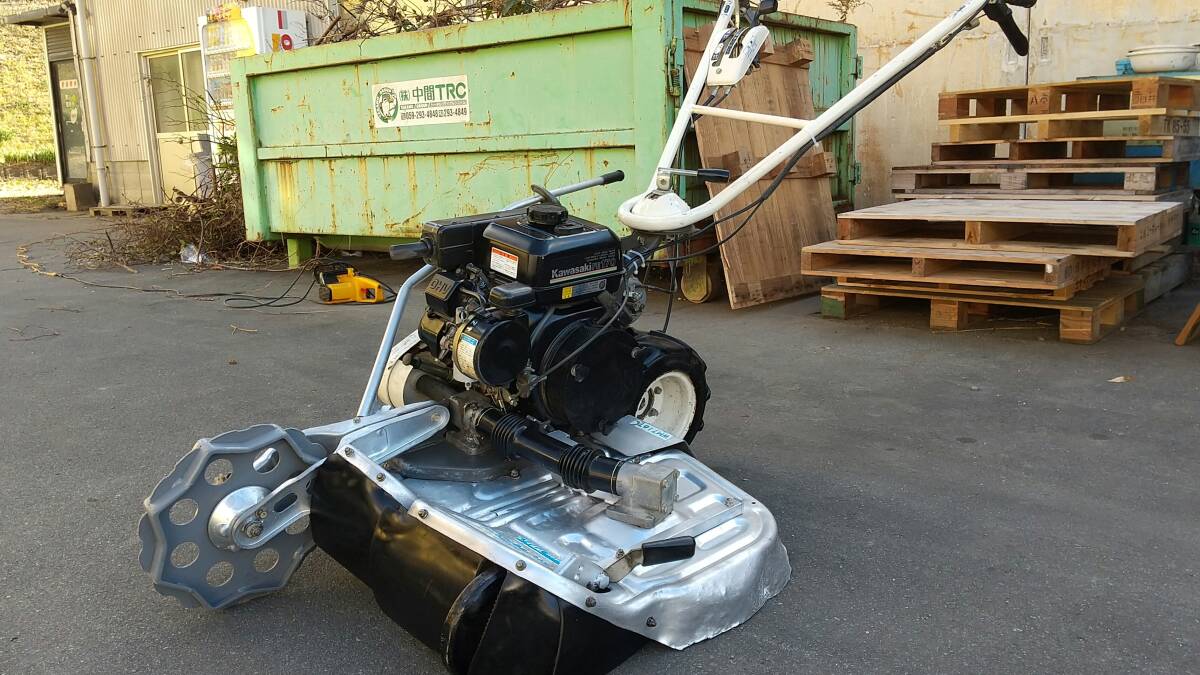 オーレック WM716TL ウイングモア 自走式草刈り機 畦 最大6.3馬力 お買得】自走式草刈機 オーレック ウイングモア WM716TL 平地/あぜ 二