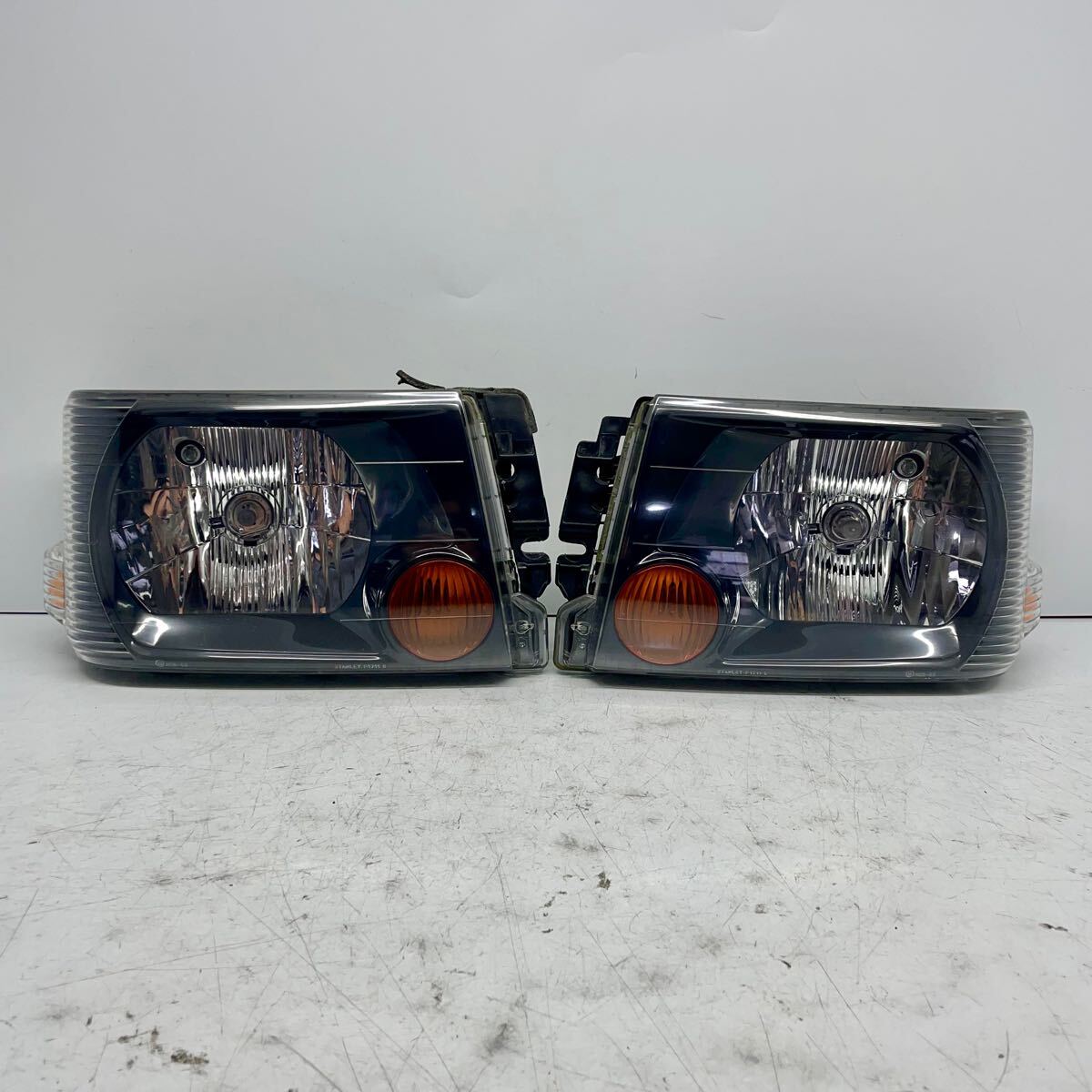 ミニキャブ ヘッドライト 左右セット U61 U62 U71 U72 コーティング済】U61V U62V U61T U62T U61W U62W U71 U72 ミニキャブ