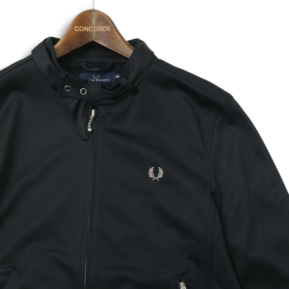 【美品】FREDPERRY フレッドペリー　トランクジャケット ストレッチ　刺繍 FRED PERRY フレッドペリー 通年 ロゴ刺繍☆ ストレッチ ジャージ