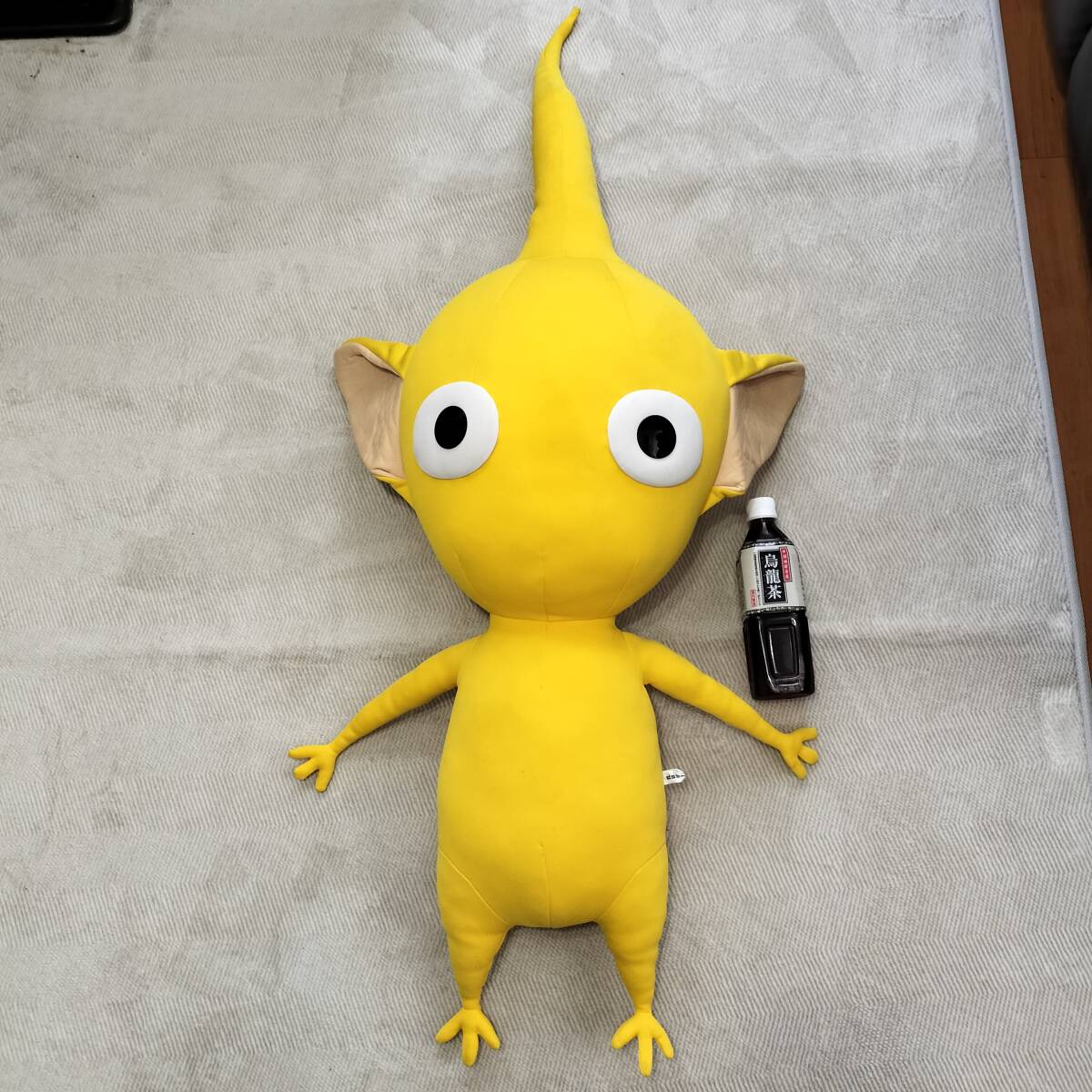 貴重 任天堂 黄ピクミン 巨大ぬいぐるみ 120cm 2001年製 トイザらス品