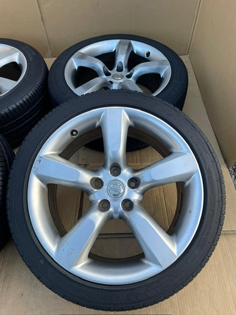 ホイール付タイヤ4本セット)) フェアレディZ Z33 純正アルミホイール