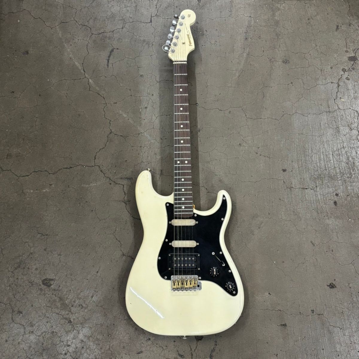 AAM235H ジャンク FERNANDES THE FUNCTION フェルナンデス エレキ