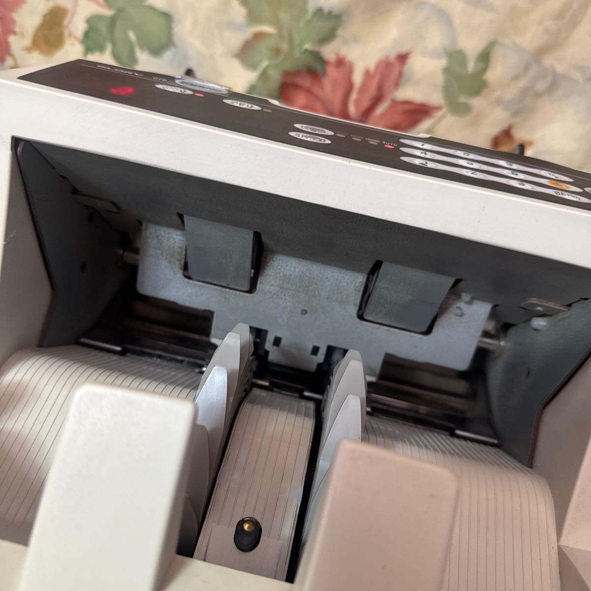 GLORY 紙幣計数機　GFB-80G-E_4