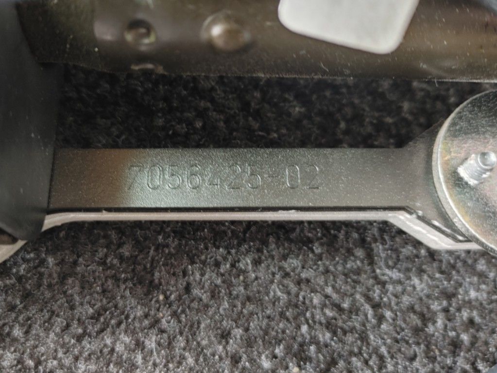 BMW Z4 E85 ( BU25 / BU30 ) 純正 ソフトトップ 幌 交換用油圧