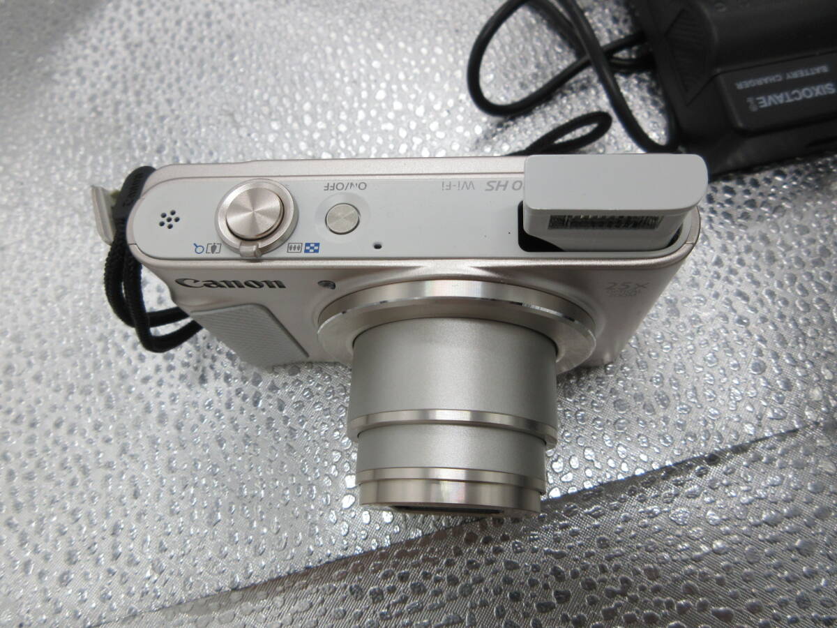 極美品　完動　Canon PowerShot SX620HS 20.7メガピクセル　25倍光学ズーム　デジカメ