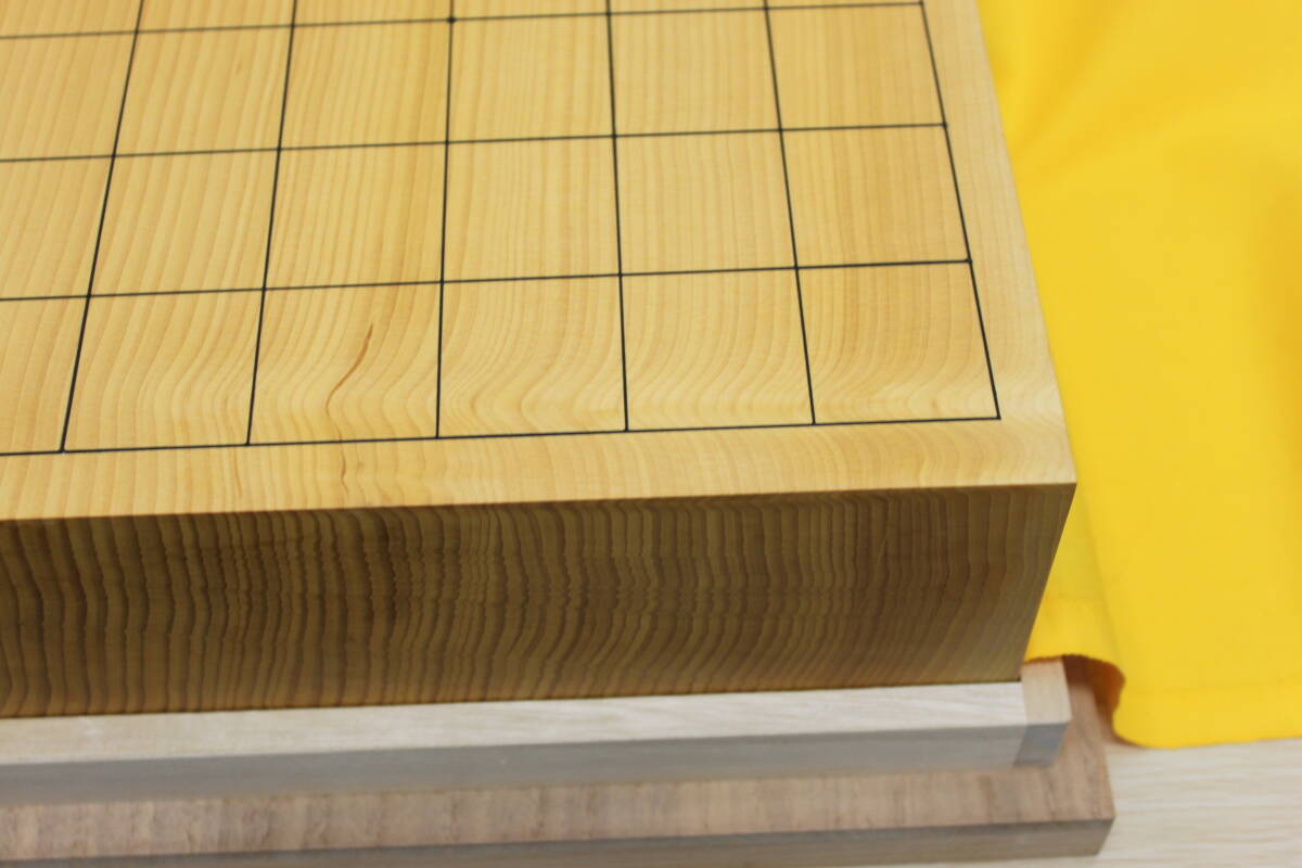〇中古品 保管品 詳細不明 本榧？ ほんかや？ 碁盤 将棋盤 桐献上箱 