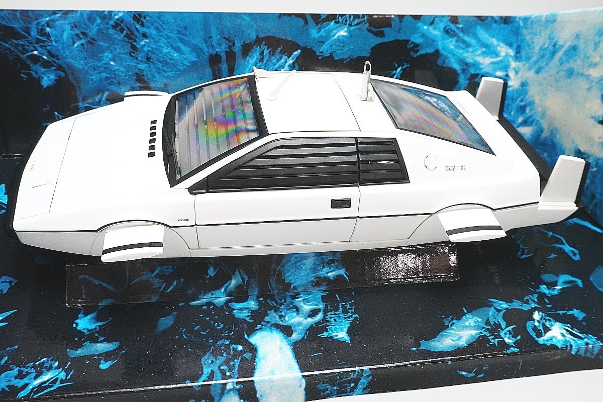 Autoart オートアート 1/18 ロータス エスプリ タイプ79 サブマリン