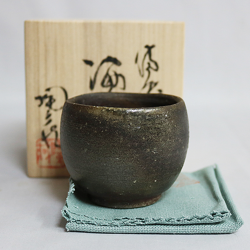 郎窑红瓷水盂，大清光绪年制。_红釉瓷_一品状元7788红宝书 PJ797. 中国