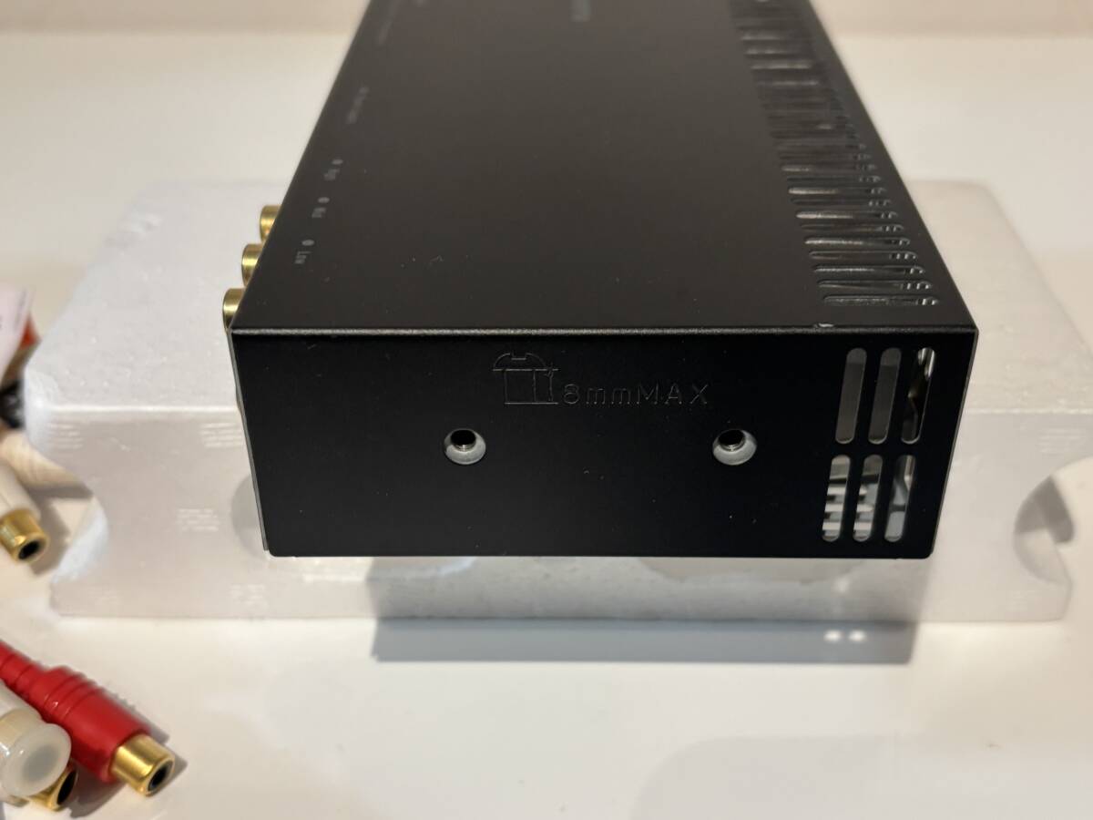 カロッツェリア DEH-P01 Pioneer carrozzeria 付属別体6chパワーアンプ 送料無料 オーディオ アンプ パイオニア DEH-P01 Pioneer カロッツェリア Player Used アンプ別体CD