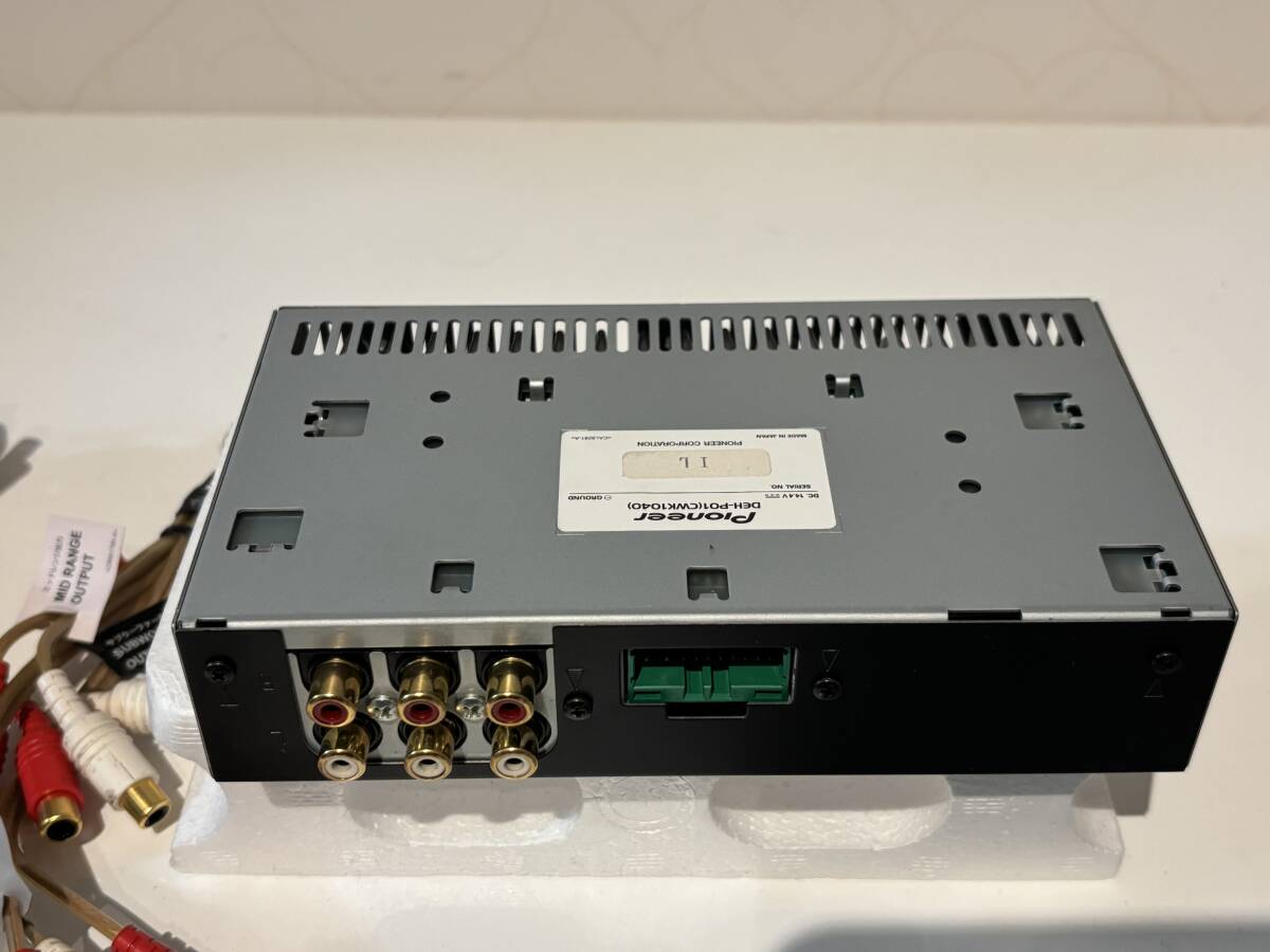 カロッツェリア DEH-P01 Pioneer carrozzeria 付属別体6chパワーアンプ 送料無料 オーディオ アンプ パイオニア DEH-P01 Pioneer カロッツェリア Player Used アンプ別体CD