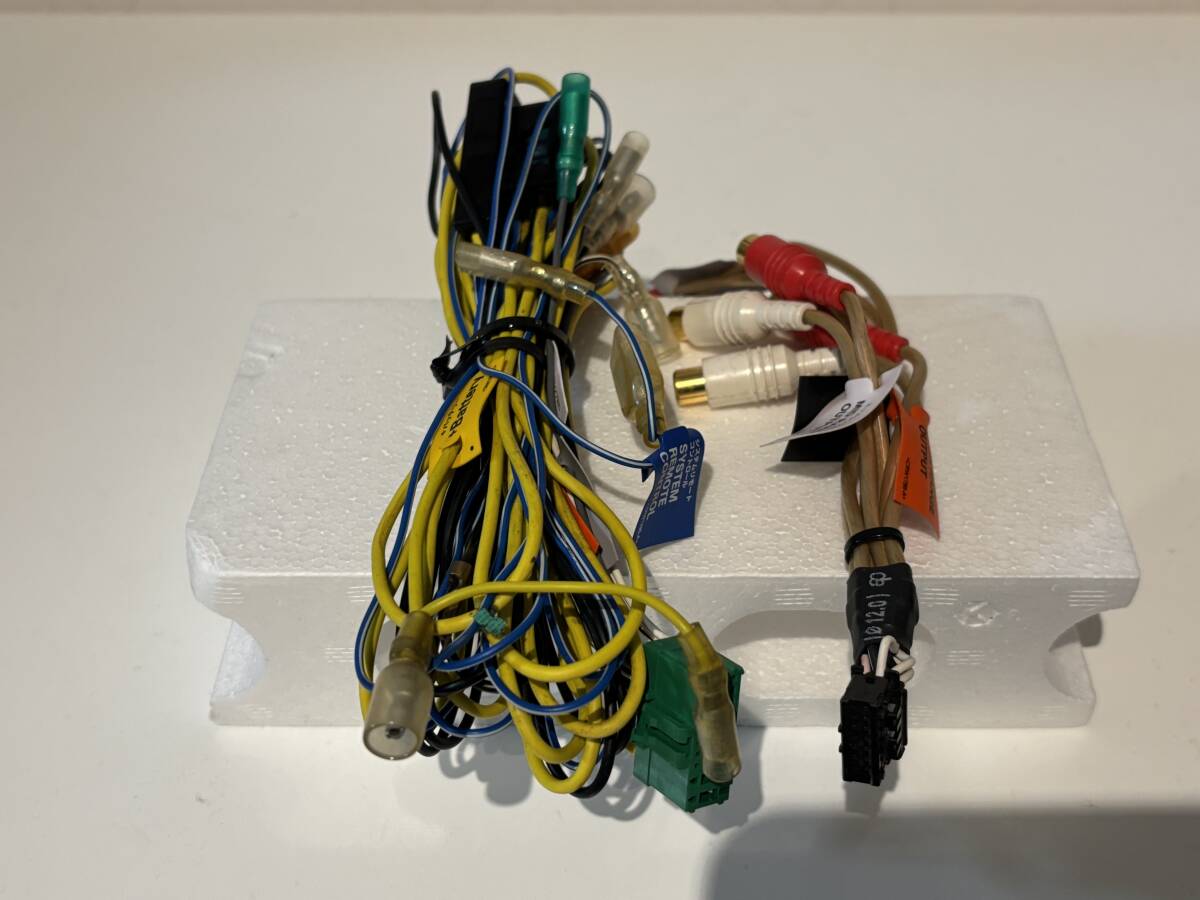 カロッツェリア DEH-P01 Pioneer carrozzeria 付属別体6chパワーアンプ 送料無料 オーディオ アンプ パイオニア DEH-P01 Pioneer カロッツェリア Player Used アンプ別体CD