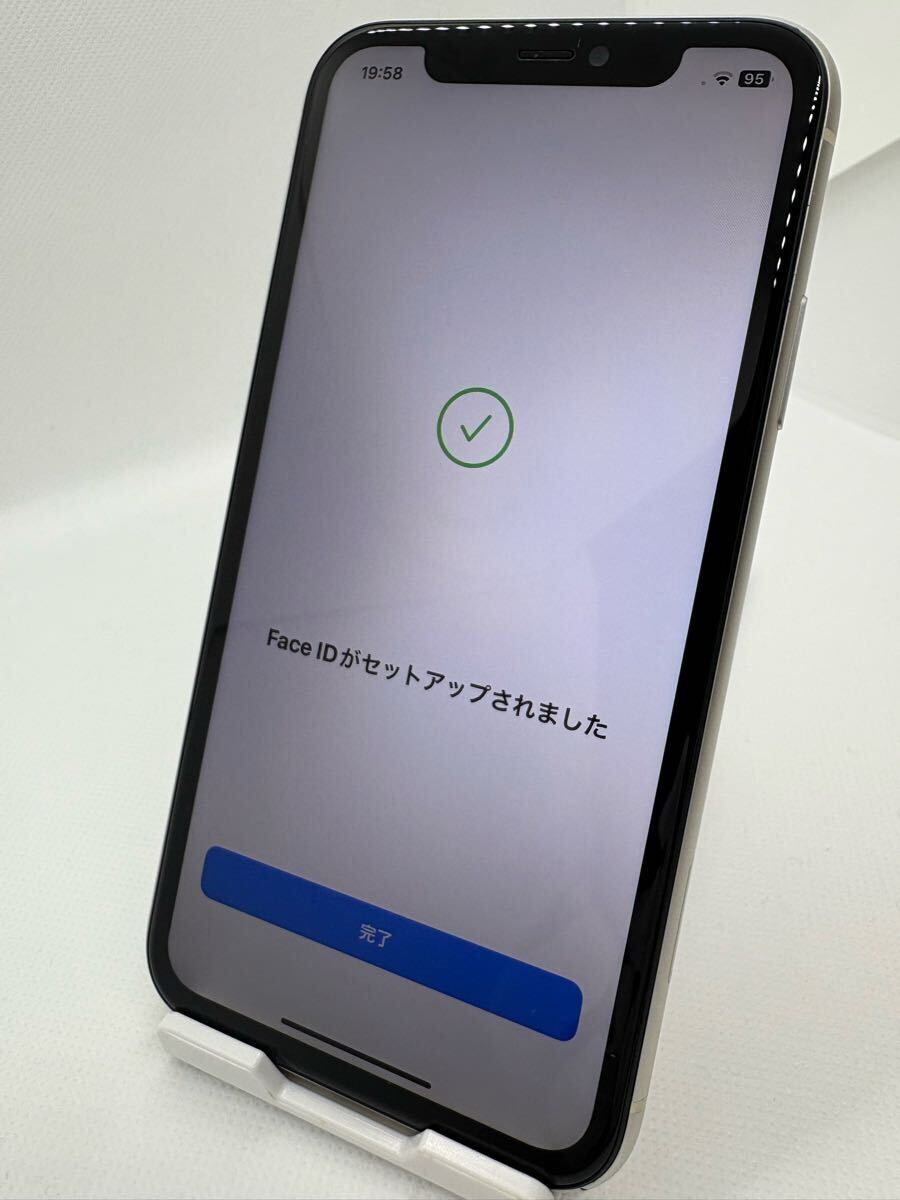 訳アリ】iPhone 11 64GB ホワイト SIMフリー 送料無料 0 iPhone 64GB