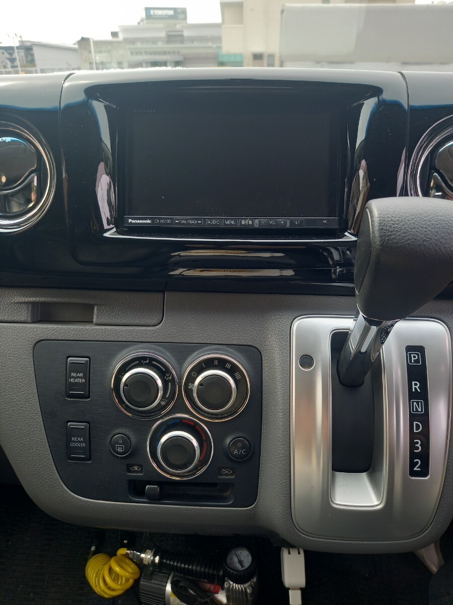 NV350キャラバン 　エアコンダイヤル_4