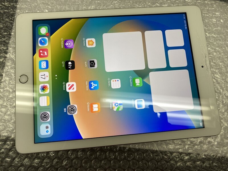NN769 SIMフリー iPad 第5世代 Wi-Fi+Cellular A1823 シルバー 32GB ジャンク ロックOFF