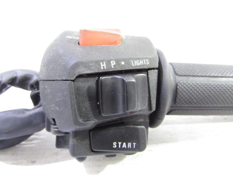 CB-1 NC27 希少!! 純正 ハンドルスイッチBOX 左右SET 実動車外し 検※ CB400FK CB400SF NC31NC39 NC42 ホーネット250 MC31 152M18_2