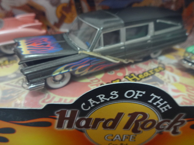 Cool CLASSICS SERIES 1 Hard Rock CAFE car Set 57,ElDorado 63,Hearse 59,Woodie ミニカー 3台 1998 未開封 未使用品 デッドストック_4