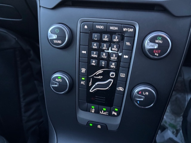 【売切】低走行！安全機能充実 ボルボ V40-T4 無事故/実走行 車検長期残（R8/7迄）乗って帰れます_8