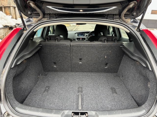 【売切】低走行！安全機能充実 ボルボ V40-T4 無事故/実走行 車検長期残（R8/7迄）乗って帰れます_9