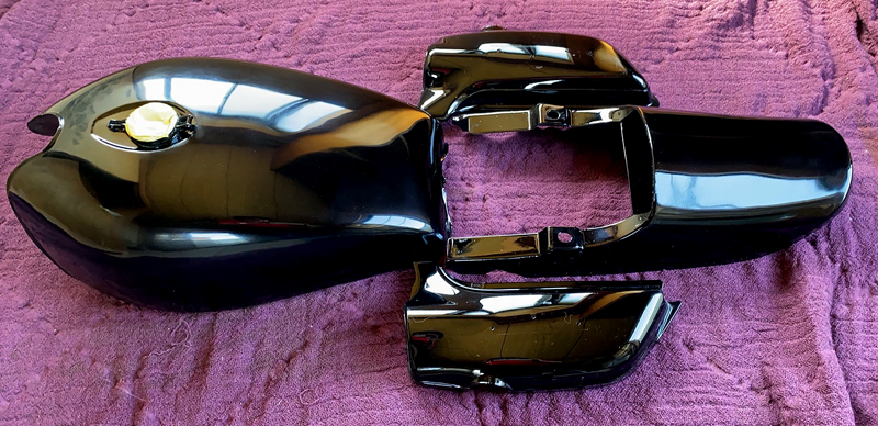 Z1 Z2 純正 内プレスタンク＆リプロサイドカバー テールカウル ソリッドブラック 外装4点セット 黒まめ スムージング岩城滉一仕様_1